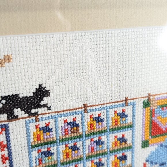 Small handmade cross-stitch picture black cat washing line, garden laundry day - Picture 5 of 8